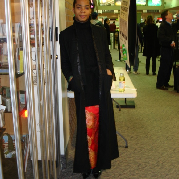 Hi I'm Michael, but please call me Cookye (cookie) - Picture 5 of 7